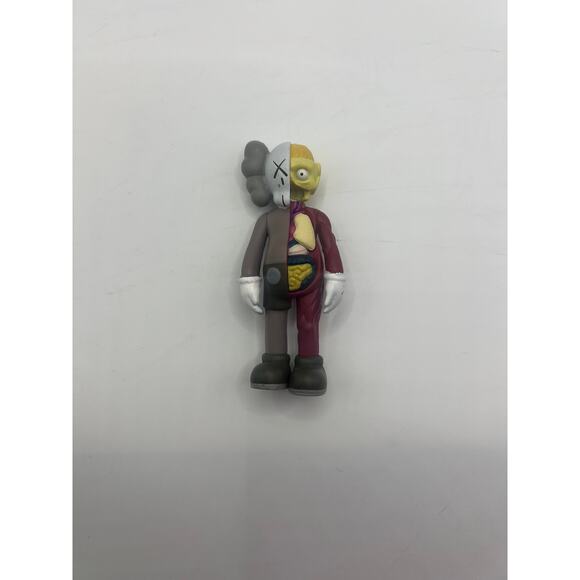 Kaws Companion Mini Figure Grey/Red - Picture 2 of 2